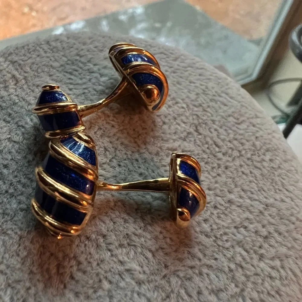Tiffany Schlumberger Olive Cuff Links 18k‎ Gold Blue Enamel worn once with pouch